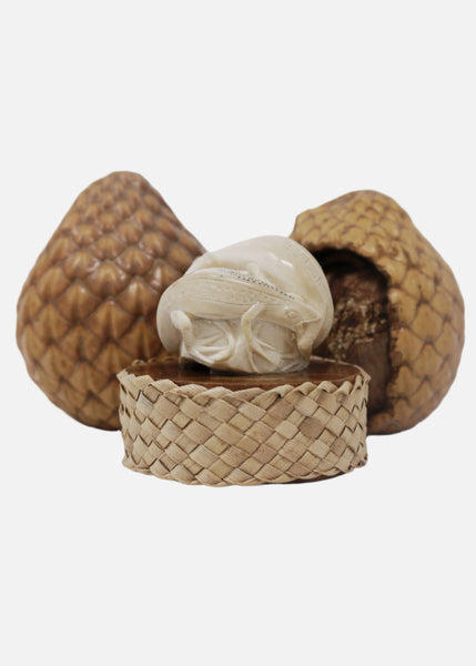 Intertwined Lizards Natangura Nut Carving