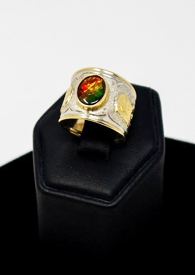 Wolf Sterling Silver + Gold Ammolite Ring