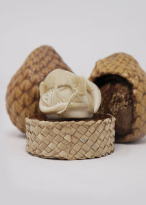 Intertwined Lizards Natangura Nut Carving